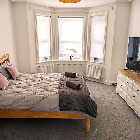 Cosy Bee And Apartment ボーンマス エクステリア 写真